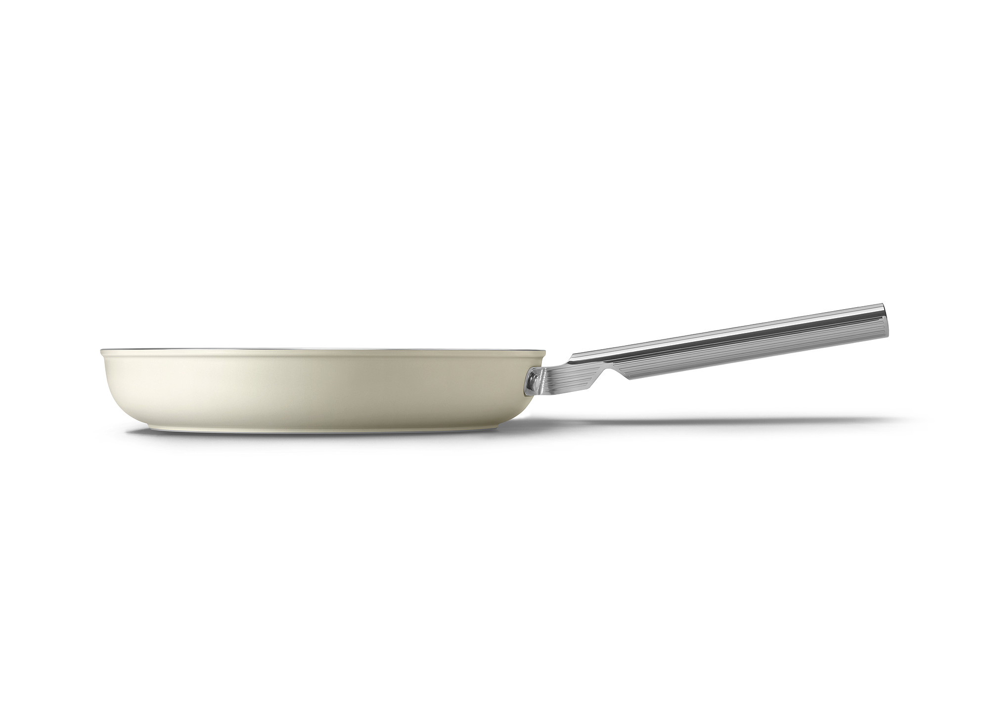 SARTÉN SMEG 50'S RETRO STYLE 28 CM CREMA CKFF2801CRM